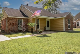 7445 Lynda Lee Dr, Denham Springs, LA 70706