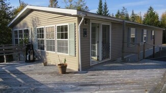 421 W Shore Rd, Sorrento, ME 04677
