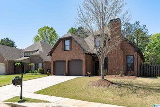 2347 Abbeyglen Cir, Birmingham, AL 35226