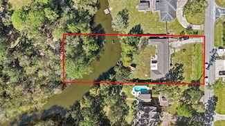 3322 Oak Dr, Dickinson, TX 77539