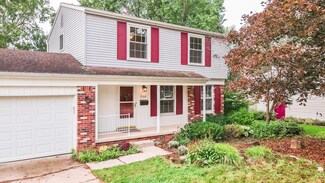 2308 Groesbeck Ave, Lansing, MI 48912