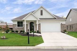 828 Hidden Branches Dr, Centerville, OH 45458