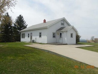 1567 14th Ave NW, Turtle Lake, ND 58575