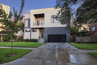 2065 Southgate Blvd, Houston, TX 77030