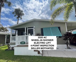 213 Rotterdam Ave, Ellenton, FL 34222