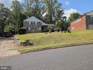 106 Bella Dr, Broomall, PA 19008