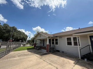 201 Drennan St Unit C, Houston, TX 77003