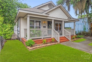 408 W 60th St, Savannah, GA 31405