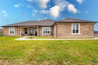 8119 Green Hill Dr, Salado, TX 76571