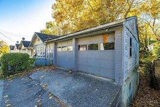 6241 Betts Ave, Cincinnati, OH 45224