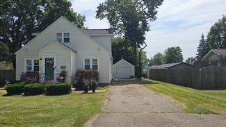 759 Goguac St W, Battle Creek, MI 49015