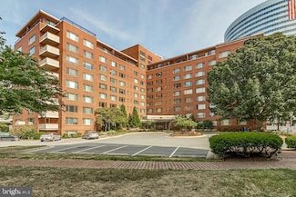 1121 Arlington Blvd Unit 707, Arlington, VA 22209