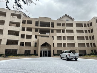 6605 W Burnside Rd Unit 152, Portland, OR 97210