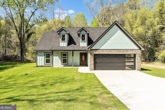 233 Lee St, Hogansville, GA 30230