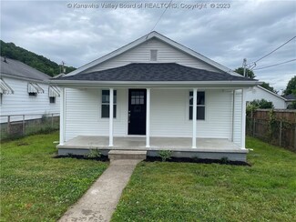 1328 13th St, Nitro, WV 25143