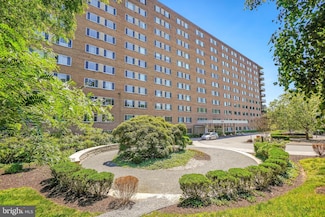1900 Lyttonsville Rd, Silver Spring, MD 20910