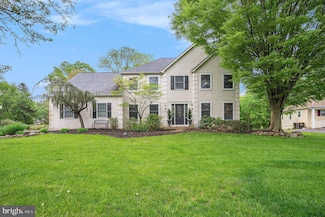 1580 Jennifer Ln, Blue Bell, PA 19422