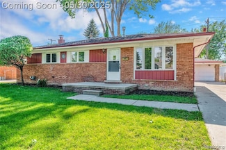 32601 Grinsell Dr, Warren, MI 48092