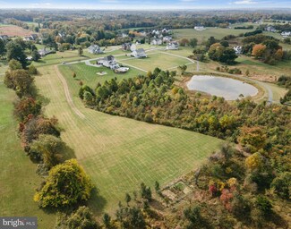 21750 Rolling Ridge, Gaithersburg, MD 20882
