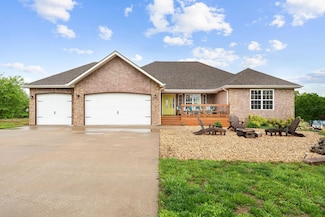 435 Lookout Ridge Rd, Branson, MO 65616