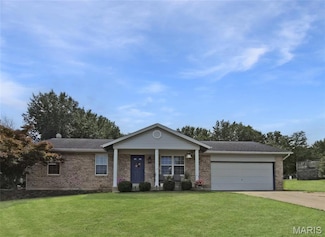 158 Hickory Dr, Troy, MO 63379