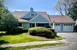 11 Dalton Dr, Shrewsbury, MA 01545