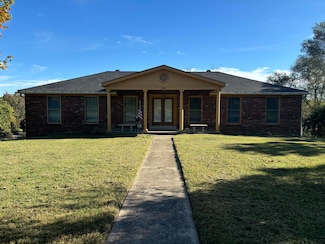 574 Valleybrook Dr, Danville, KY 40422