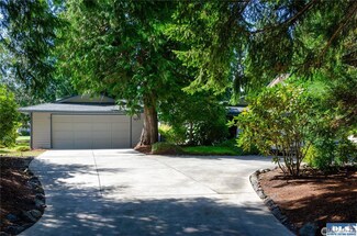 147 Hilltop Dr, Sequim, WA 98382