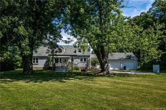 278 W Erdman Rd, Scottsburg, IN 47170