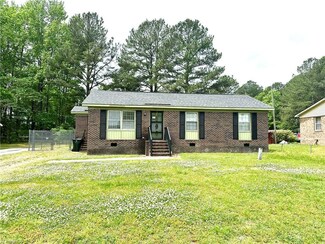 612 N Martin Luther King Junior Ave, Enfield, NC 27823