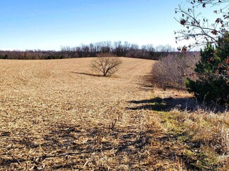 000 Hillside Ln, Gays Mills, WI 54631