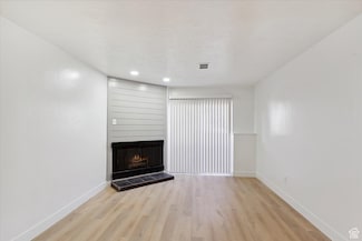 5630 Meadow Ln Unit 175, Ogden, UT 84403