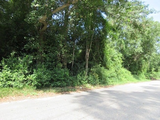 974 Meadowbrook Rd, Sumter, SC 29153