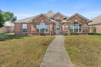 5804 S Travis St, Amarillo, TX 79118