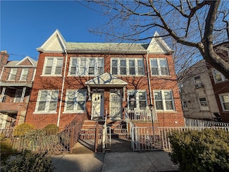943 E 29th St, Brooklyn, NY 11210