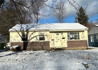 117 Sunrise Terrace, Liverpool, NY 13088