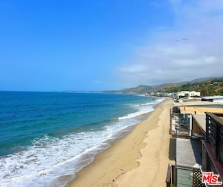 24508 Malibu Rd Unit upper, Malibu, CA 90265