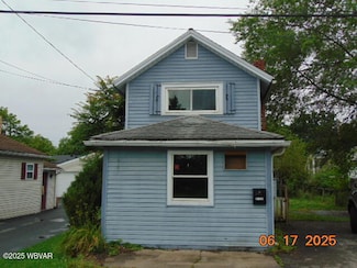 277 Bennage Ave, Lock Haven, PA 17745