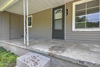 1374 Skelton Bluff Rd, Kingsport, TN 37660