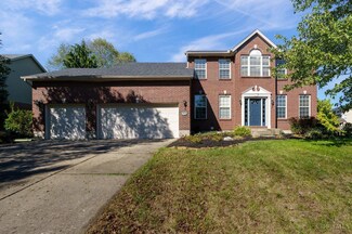 3916 Top Flite Ln, Mason, OH 45040