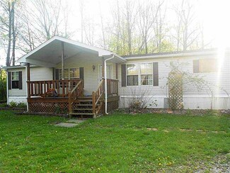 686 Mcgrath Rd, Attica, NY 14011