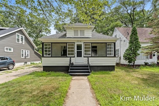 3014 Highland St, Muskegon, MI 49444