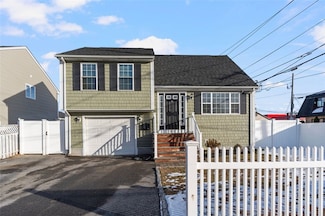 400 Williston Way, Pawtucket, RI 02861