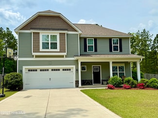 451 Gretchen Rd, West End, NC 27376
