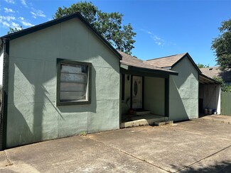 4512 Kingsbury St, Houston, TX 77021
