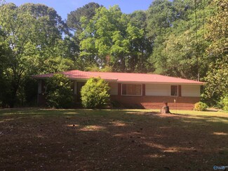4707 Coats Bend Rd, Gadsden, AL 35901