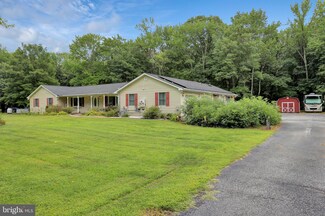 2205 Holly Neck Rd, Essex, MD 21221