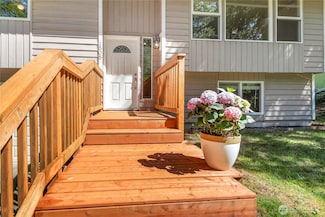 1505 SE Shadowood Dr, Port Orchard, WA 98367