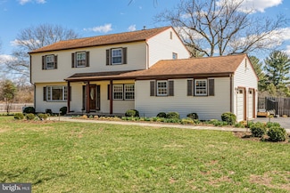 7 Green Ave, Belle Mead, NJ 08502