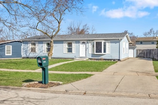 3852 Cambridge Dr, Park City, IL 60085